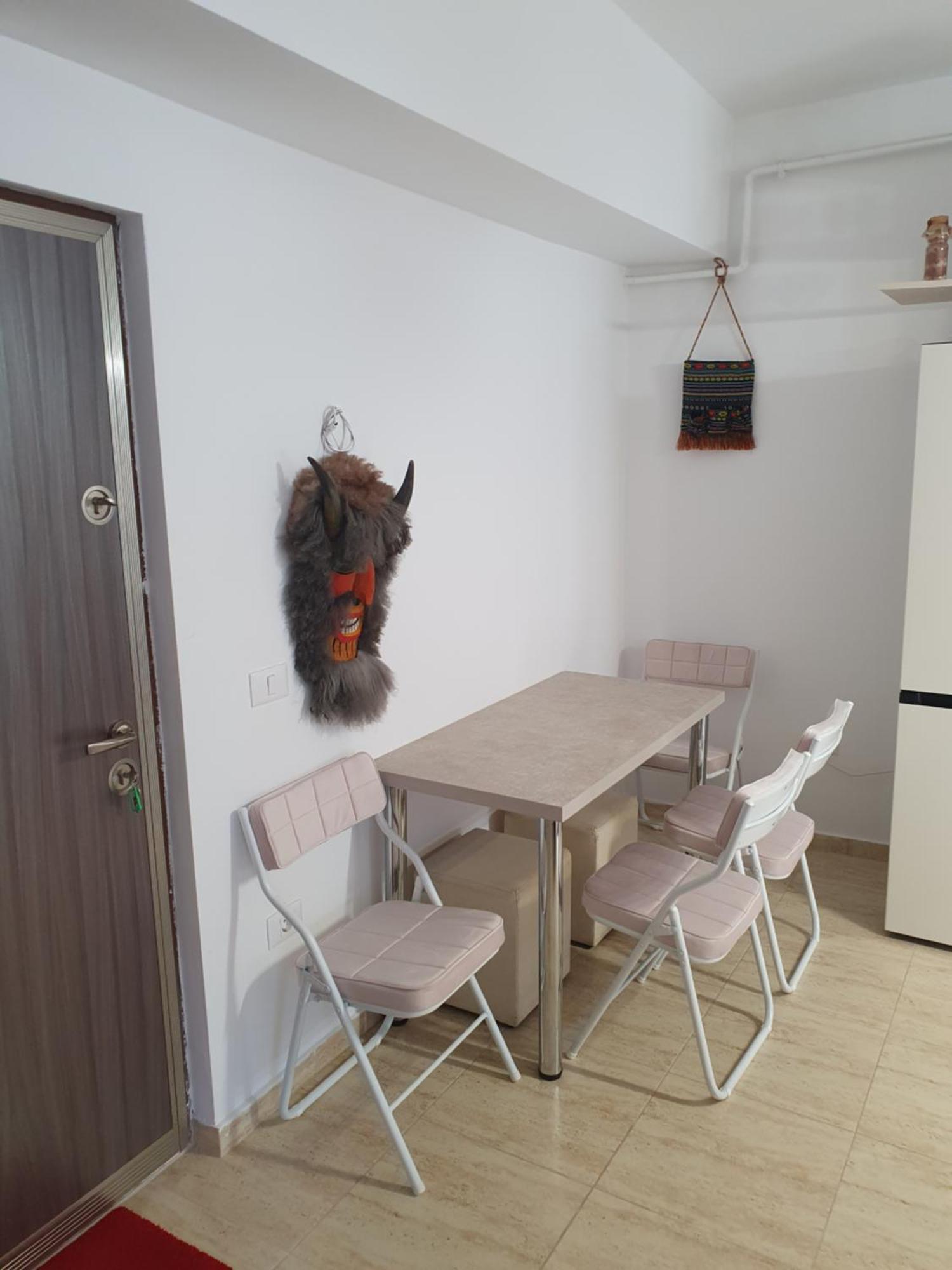 Apartament Castelul Bran Râmnicu Vâlcea Exterior foto
